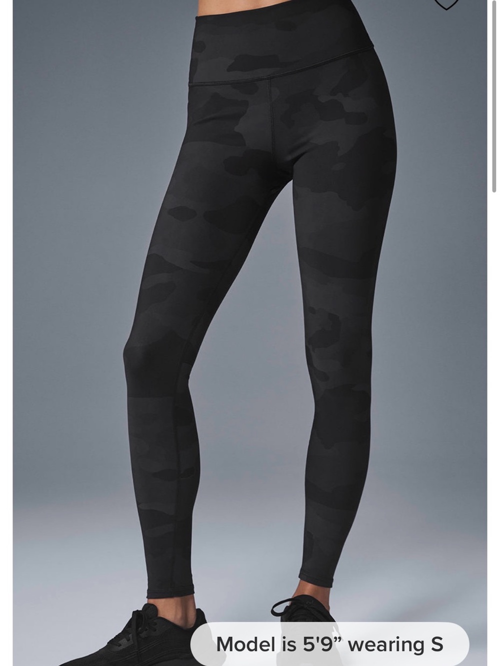 ALO High-Waist Black Camo Leggings